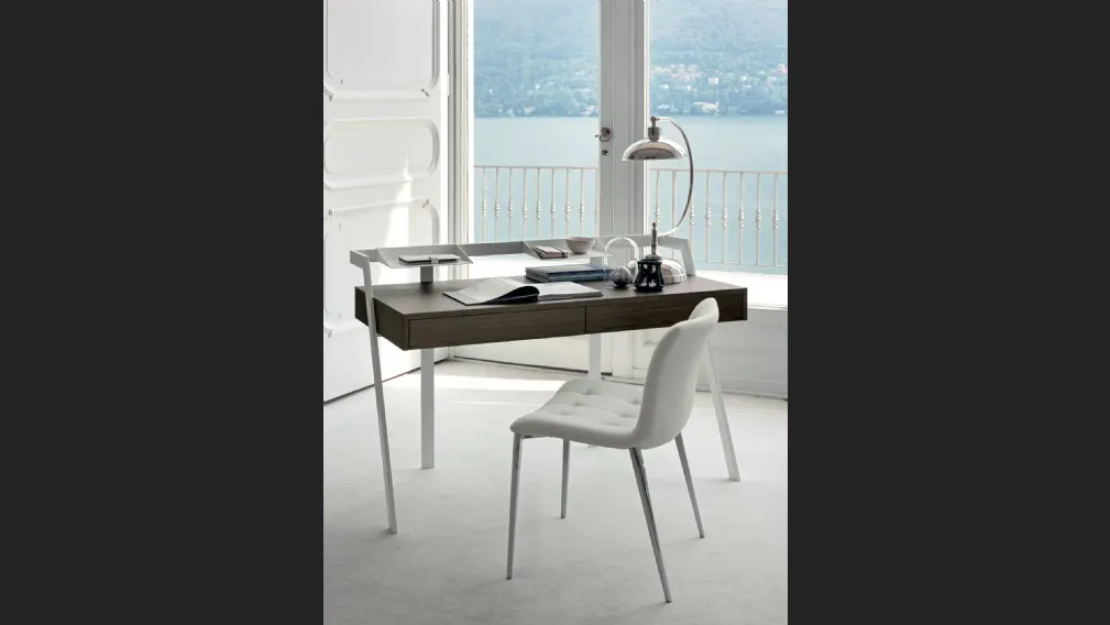 Scrittoio Zac in legno con struttura in acciaio laccato di Bontempi