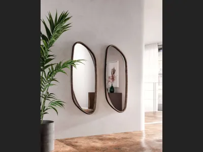 Specchio con cornice in legno Monza di Ozzio