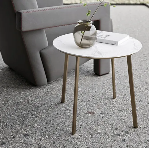 Tavolino Tondo Horizon in laminato con base in metallo di Mobilgam