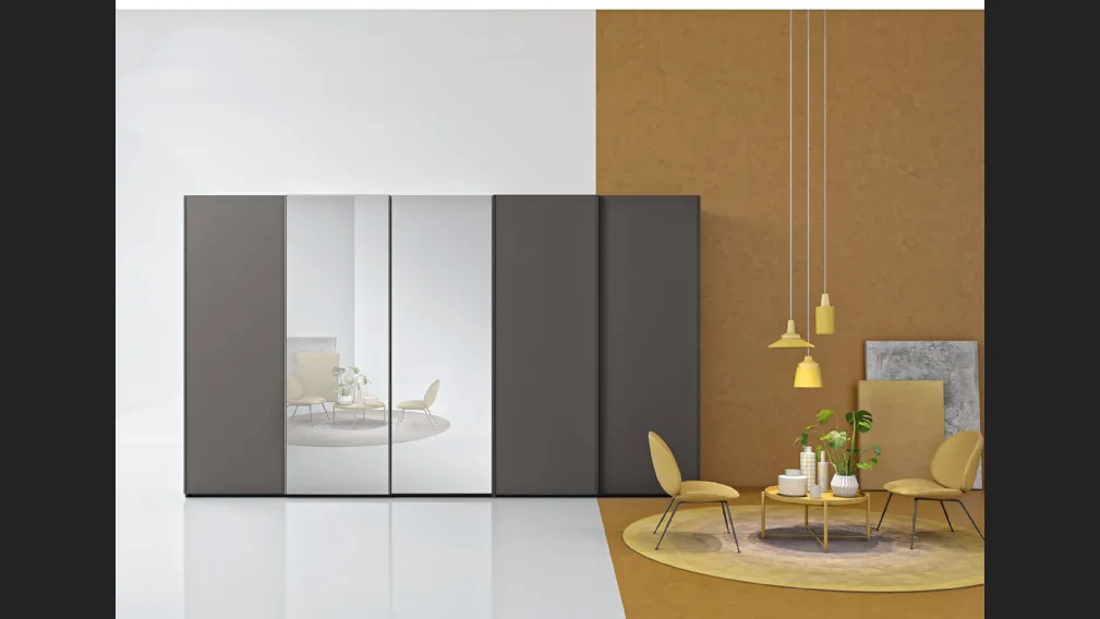 Armadio con ante scorrevoli Golf Linear W123 in melaminico e vetro di Colombini Casa