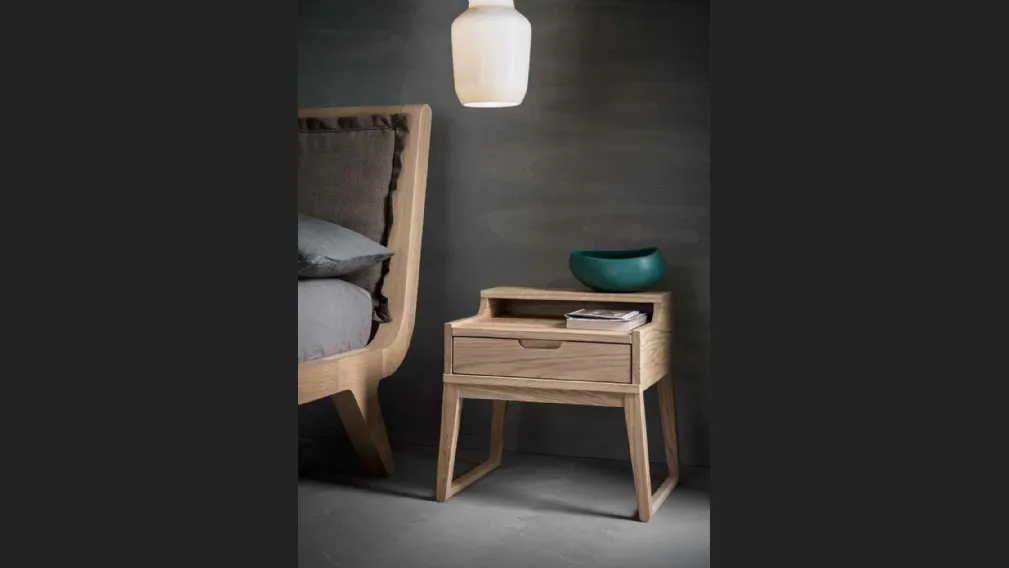 Comodino moderno in rovere massello Clover di Alta Corte