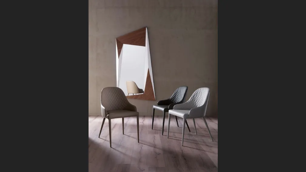 Sedia in pelle trapuntata Betta di Ozzio