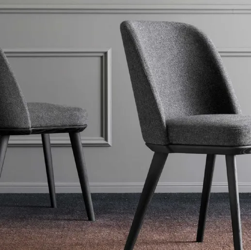 Sedia in tessuto Foyer di Calligaris
