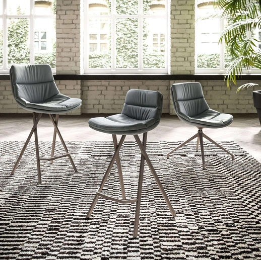 Sgabello imbottito Milo di Ozzio