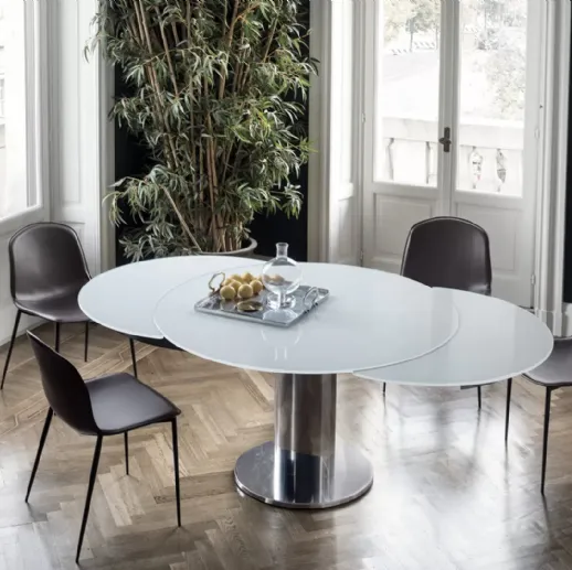 Sedia Seventy rivestita in cuoio con struttura in acciaio laccato di Bontempi