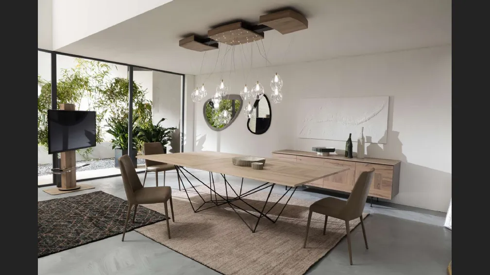 Tavolo rettangolare allungabile in Rovere con base in metallo Fil8 di Ozzio