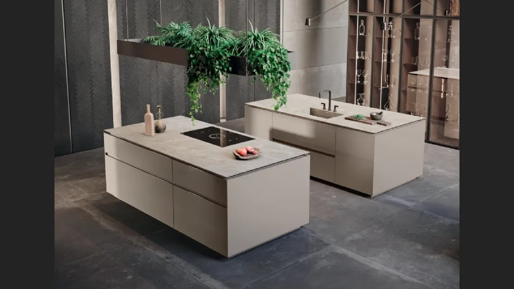 Cucina Design con doppia isola in laccato lucido e top in gres Mantis Rovere Magma di Binova